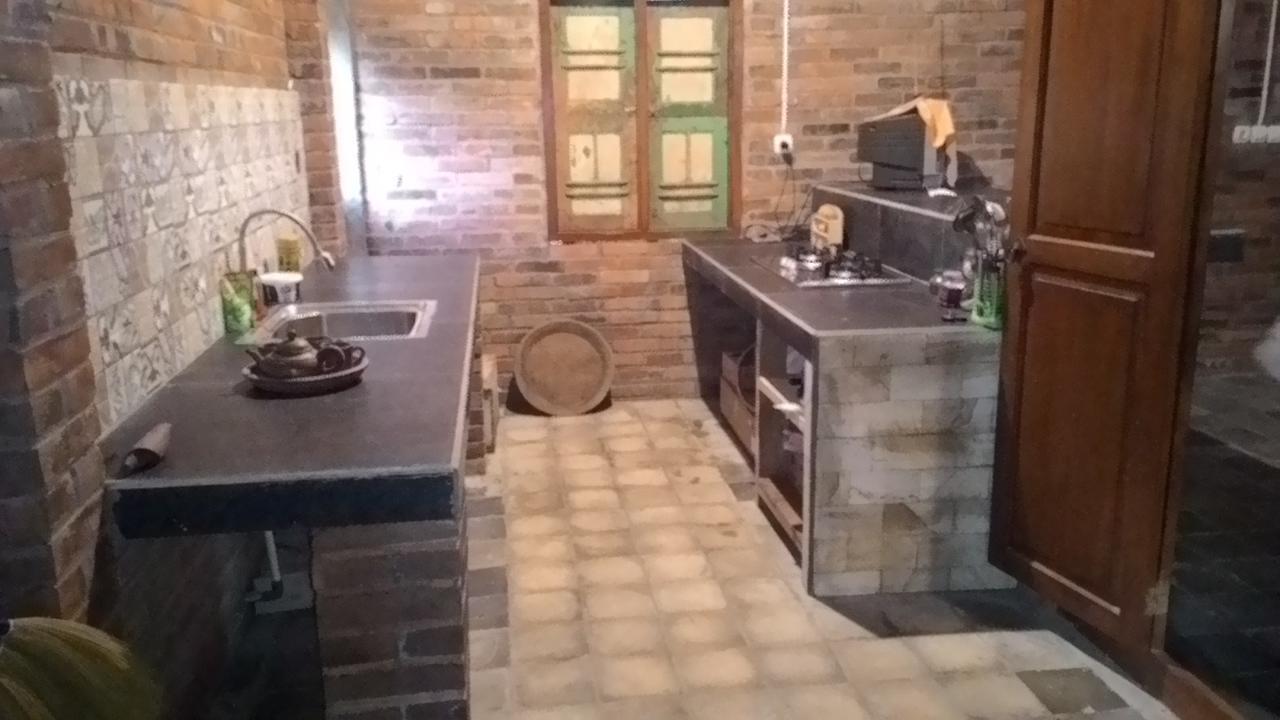 Rumah Limas Yogyakarta Bagian luar foto